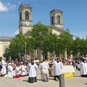 Fête paroissiale – Fête-Dieu ce 6 juin (+ homélie)